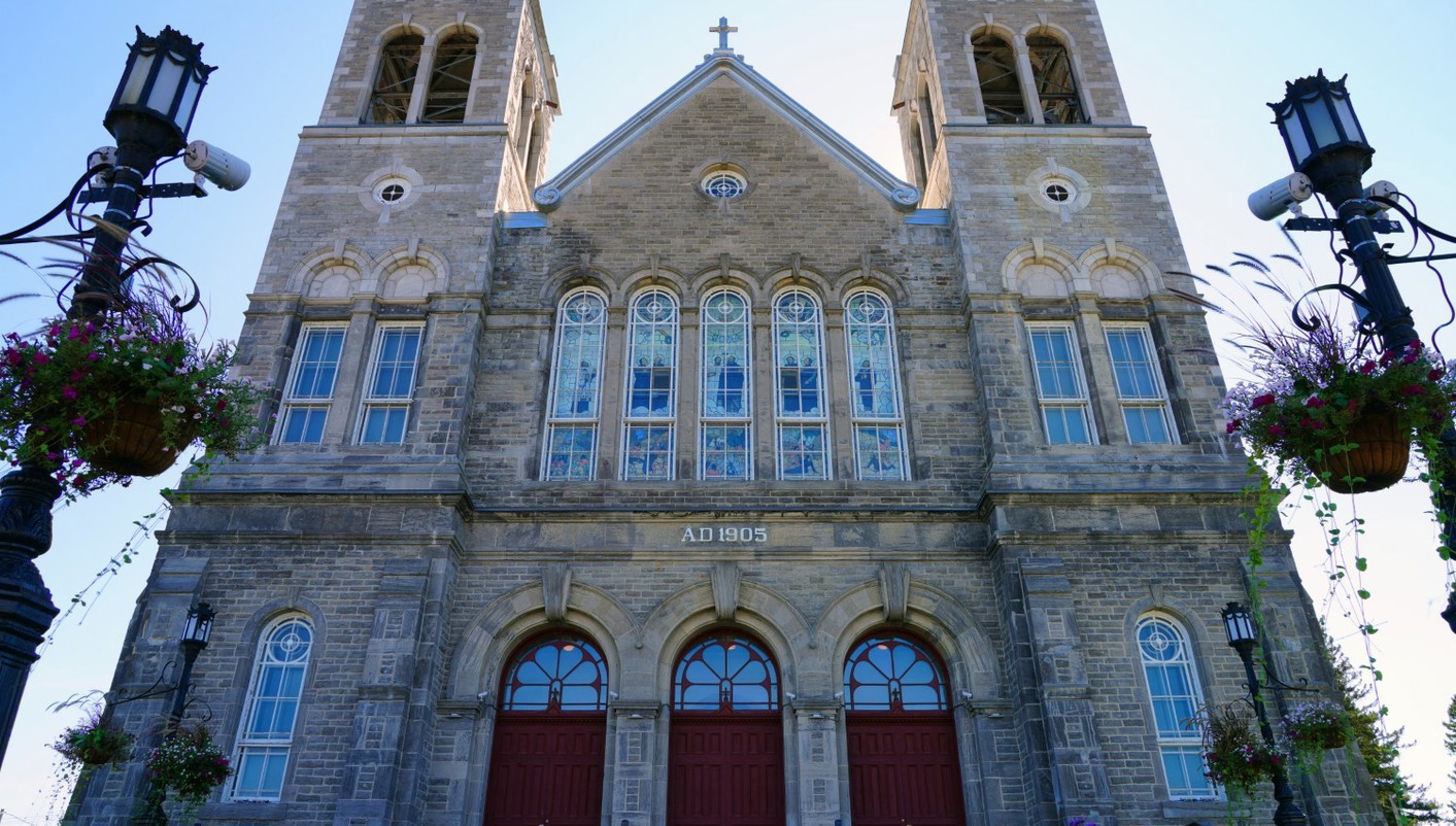 header picture of tour Unmissable Canada and Western Classics